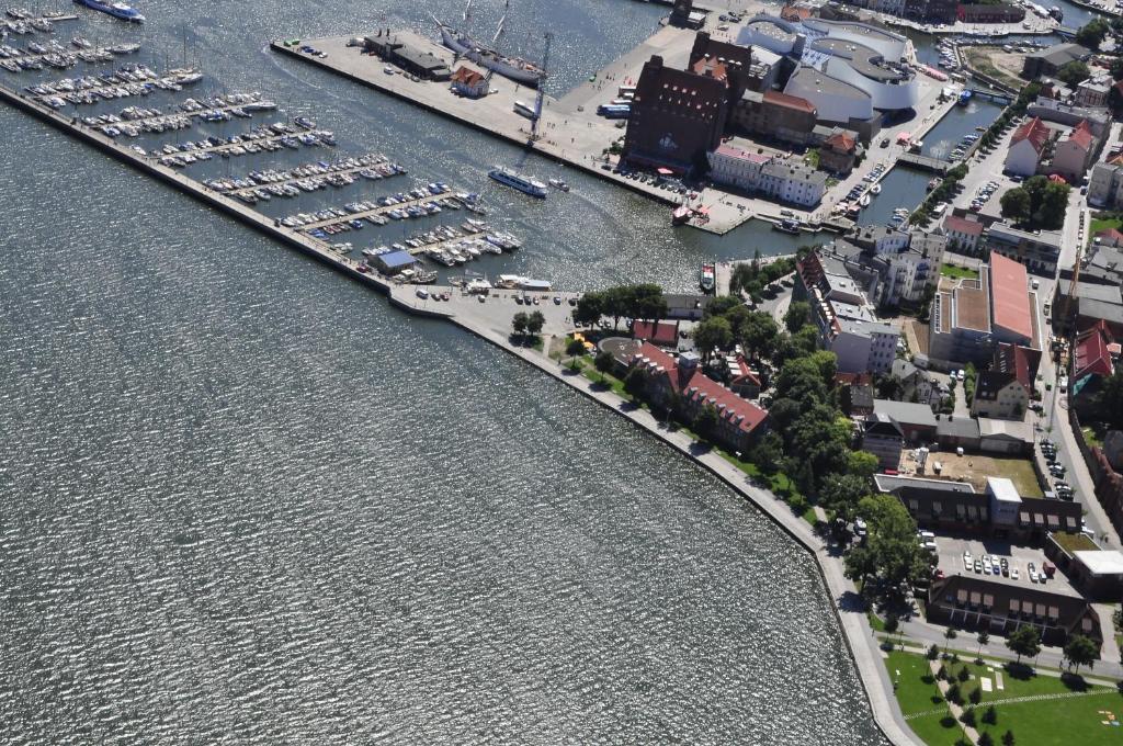 Hotel Hafenresidenz Stralsund Ngoại thất bức ảnh